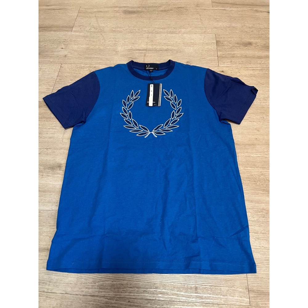 Fred Perry Mens Embroidered Laurel Wreath Shirt Sz M NWT Blue Punk Rancid GBH